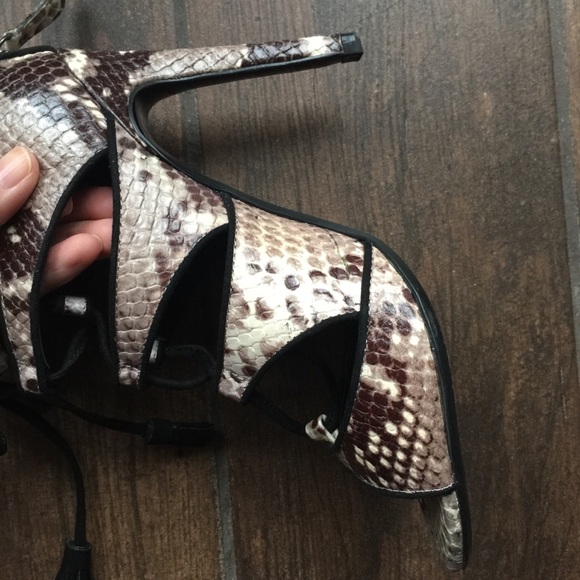 4/$25💟Zara heels (US6) - Picture 10 of 13